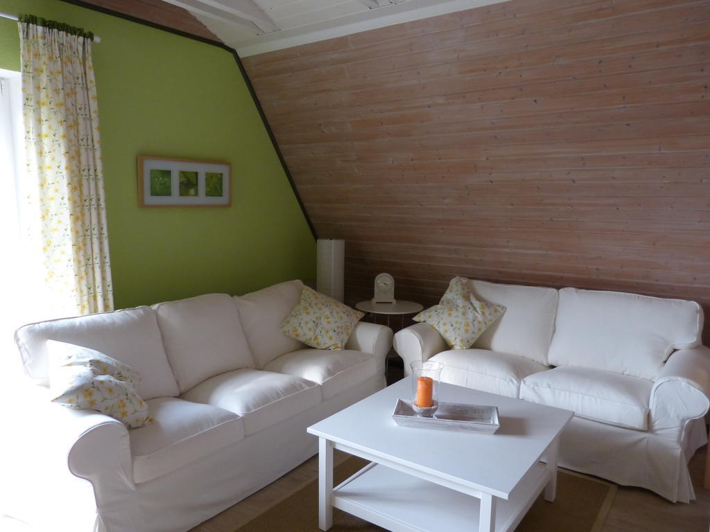 Gästehaus Amrumer 36 Büsum Zimmer foto