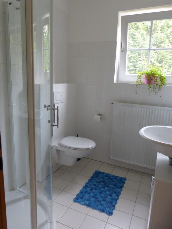Gästehaus Amrumer 36 Büsum Zimmer foto